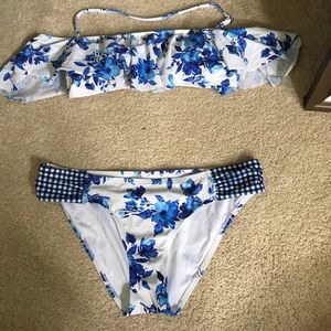 LAND’s END: FLORAL SWIMSUIT